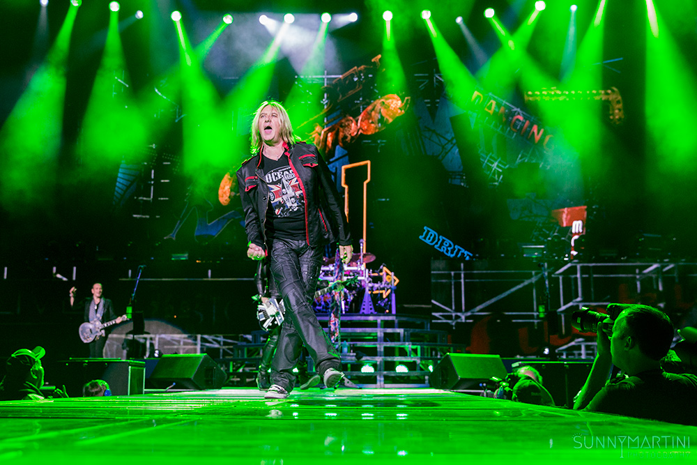 091615_01_defleppard_sunnymartini_071