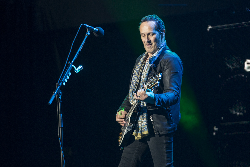 091615_01_defleppard_sunnymartini_098