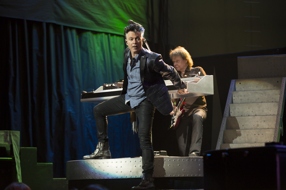 091615_02_styx_sunnymartini_188