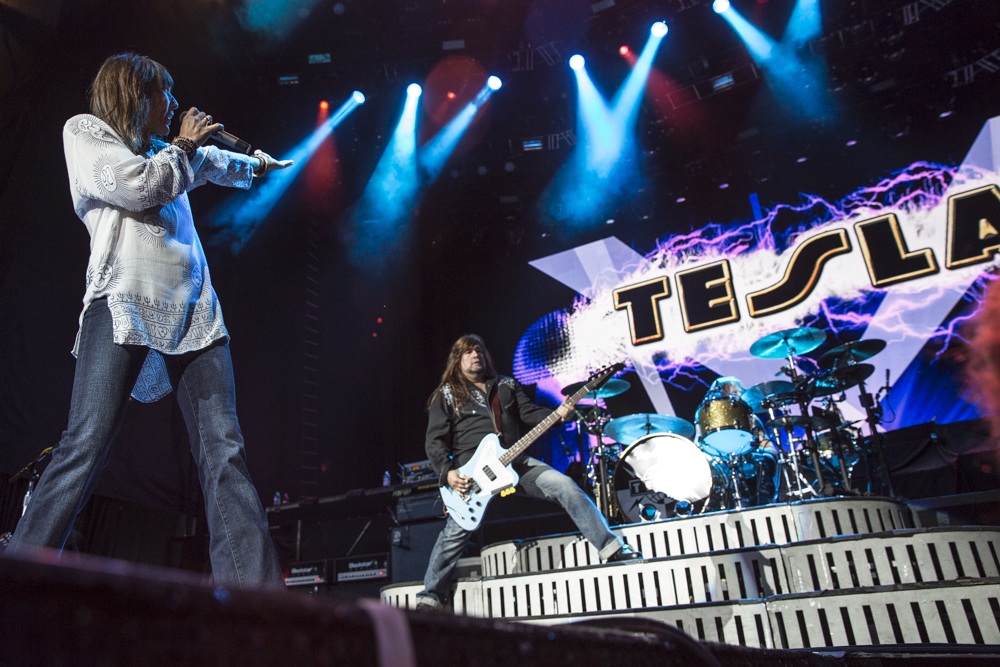 091615_03_tesla_sunnymartini_027