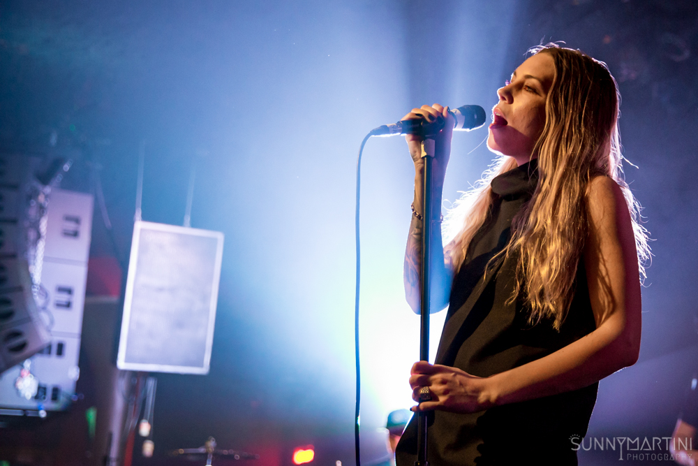 040116_02_skylargrey_showbox_sunnymartini_010