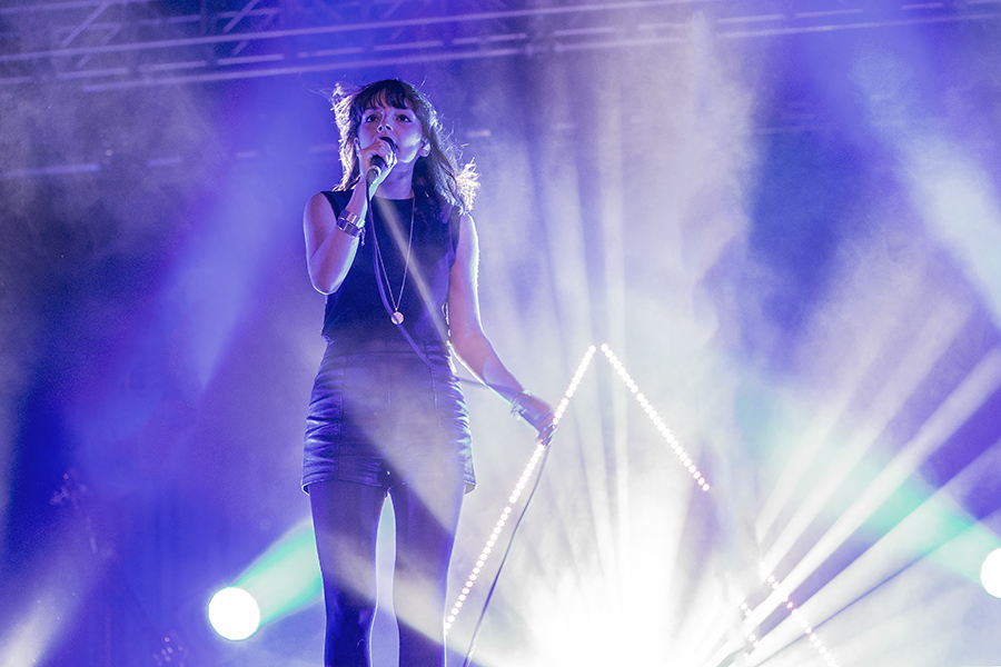 CHVRCHES: Dovble Date – This is Love on the Rvn