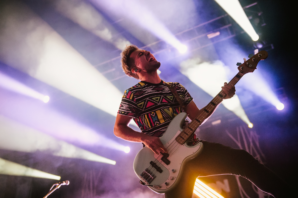 Walk the Moon: Different Colors, Same Party