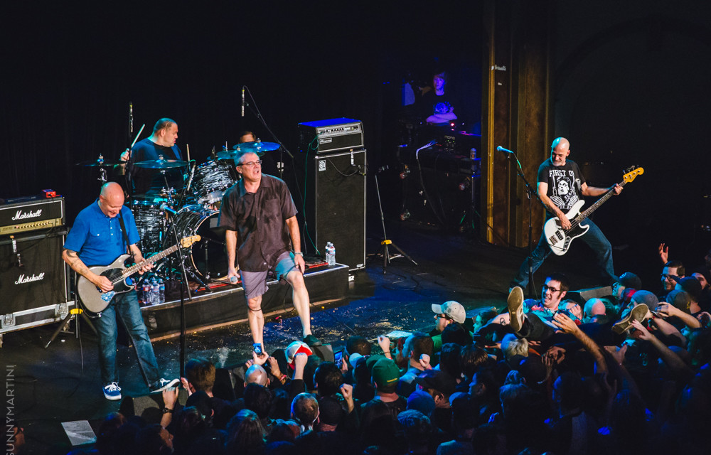 Descendents Provide Live Group Catharsis