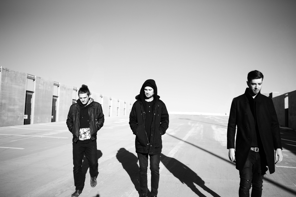 Alt Rock Variations From 888, Young Rising Sons, The Moth And The Flame