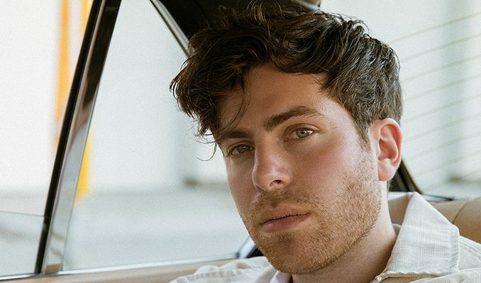 Concert Preview: Hoodie Allen