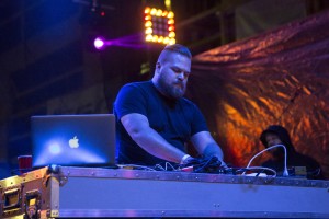 072515_16_comtruise_07 